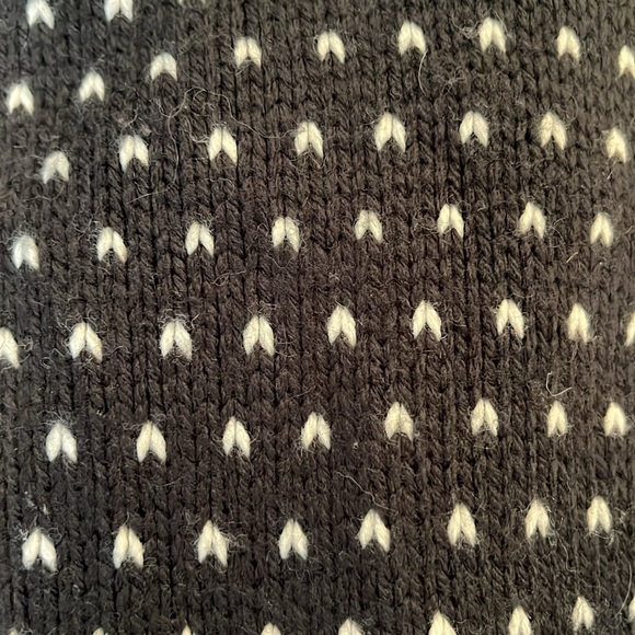 Scarf - Picture 3 of 3